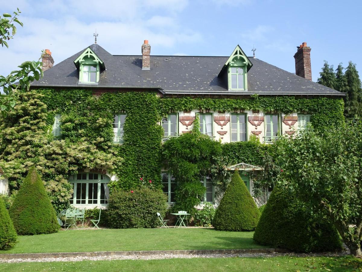 Le Clos Des Ifs Bed & Breakfast Thietreville Exterior photo