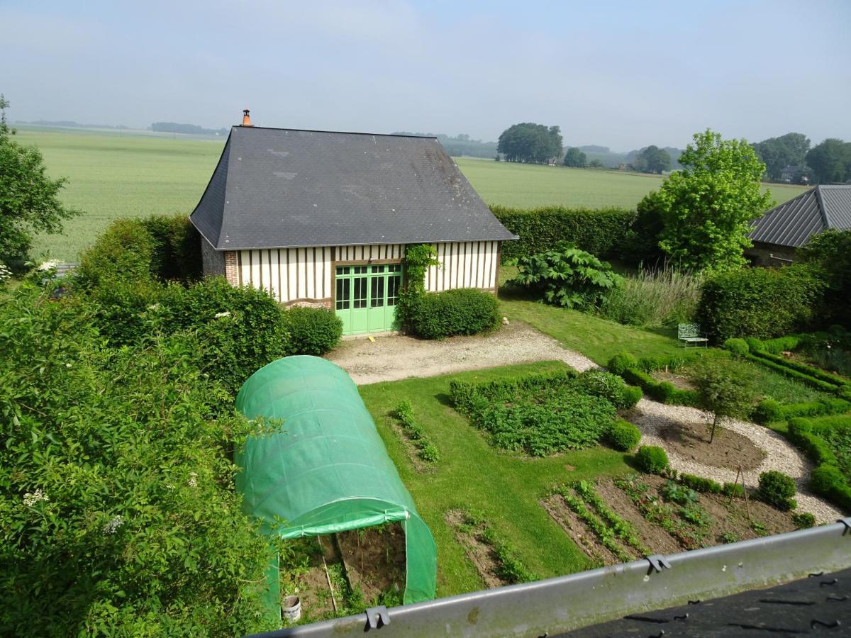 Le Clos Des Ifs Bed & Breakfast Thietreville Exterior photo